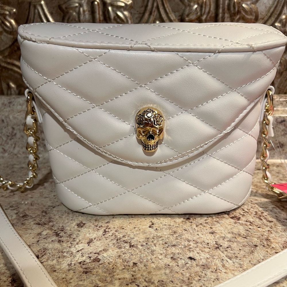 BETSEY JOHNSON White Skull Crossbody Purse NWT